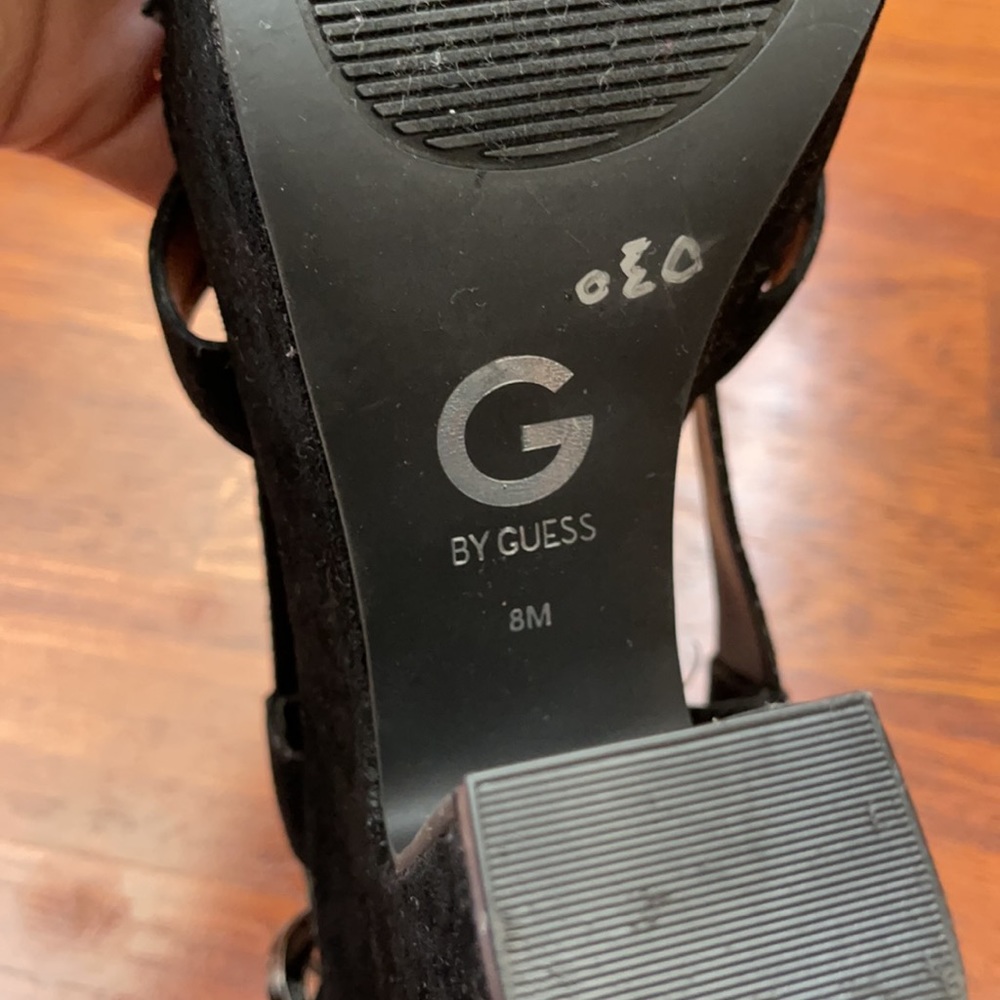 G by Guess heels - Picture 6 of 6